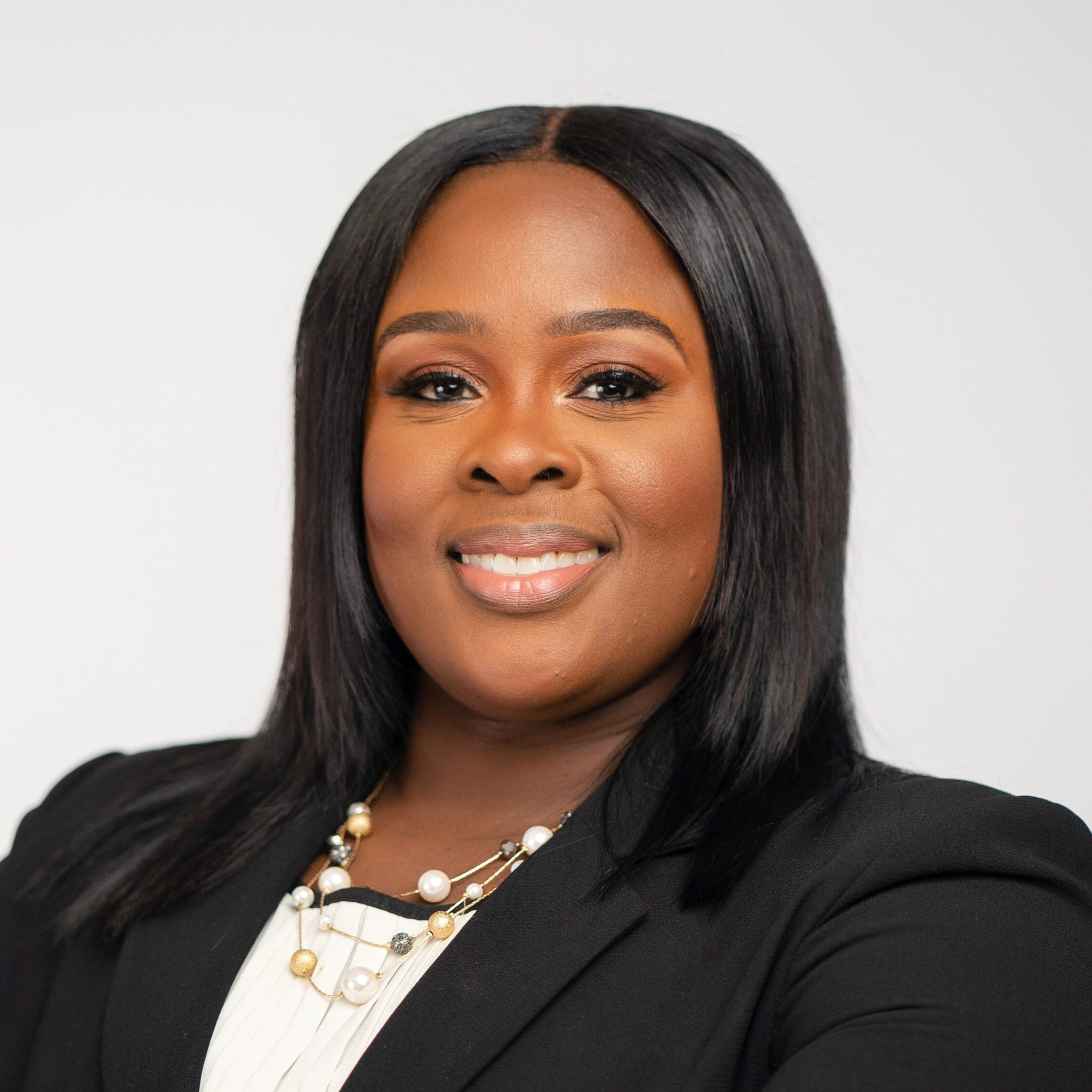 Collins_Headshot_Overall